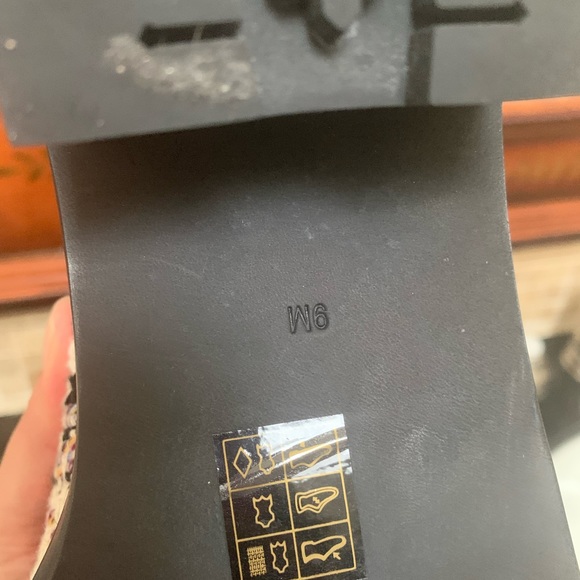 Tory Burch miller boots - Picture 9 of 9